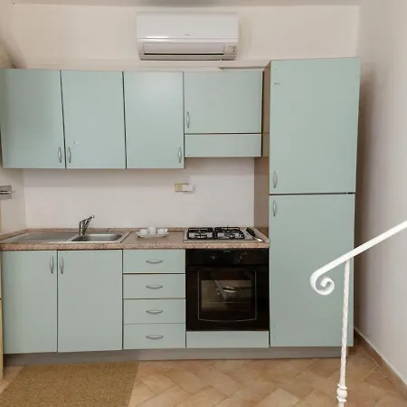 דירה Snug In With Shared Pool *